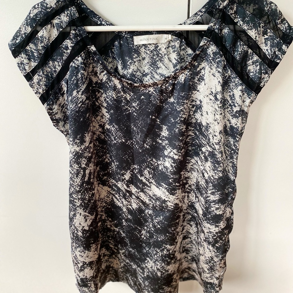 MINK PINK Silk black and white top